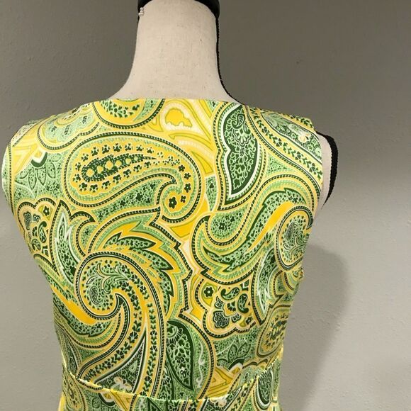 Paisley print v-neck sleeveless dress - Picture 7 of 10